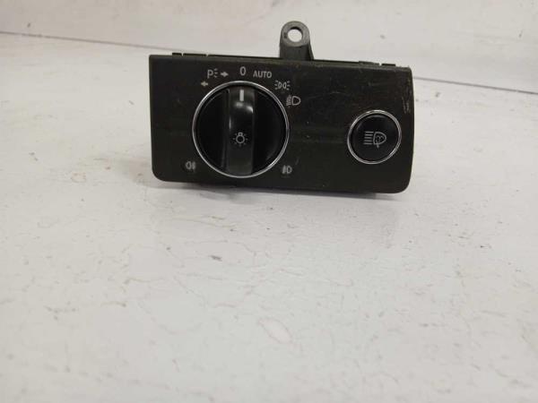 COMMODO MERCEDES CLASS-E W211 ( PHARE UNIQUEMENT ) - Vue 1